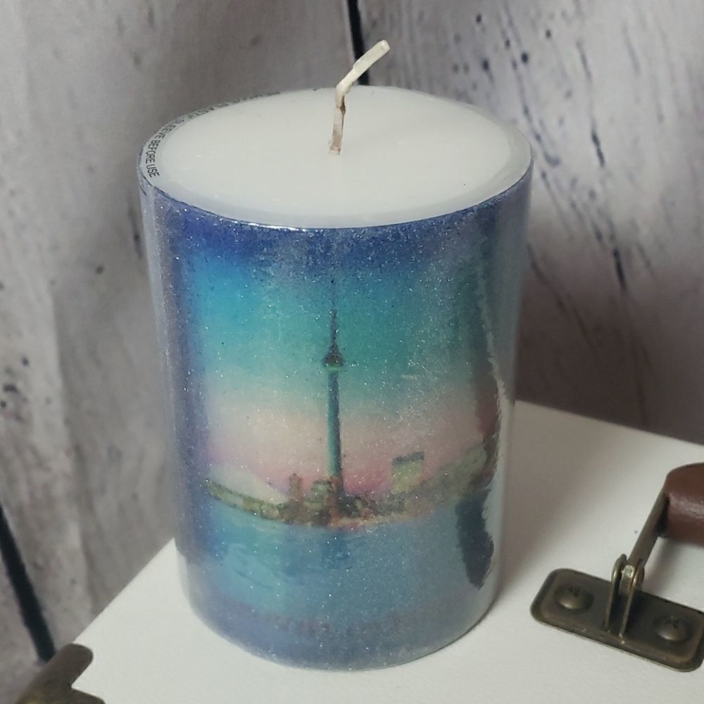 ‎Vintage Collectable Candle of  Ontario Canada